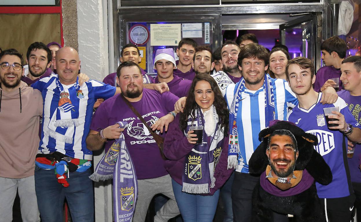 Buena sintonía entre las aficiones de la Real Sociedad y el Becerril