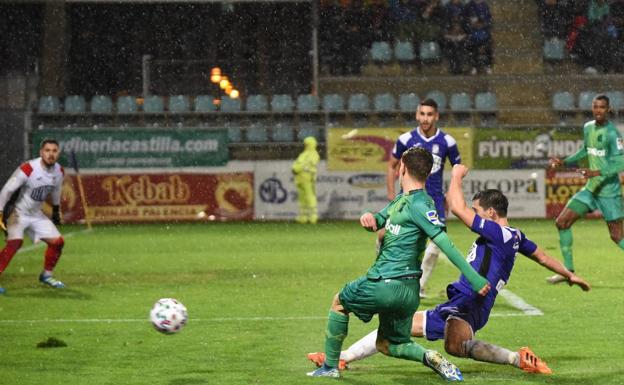 Uno a uno de los jugadores de la Real frente al Becerril