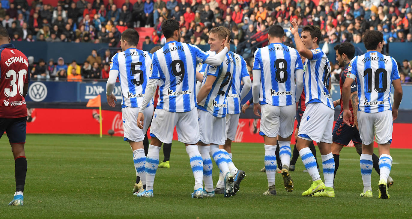 Fotos: Las mejores imágenes del Osasuna - Real Sociedad en El Sadar