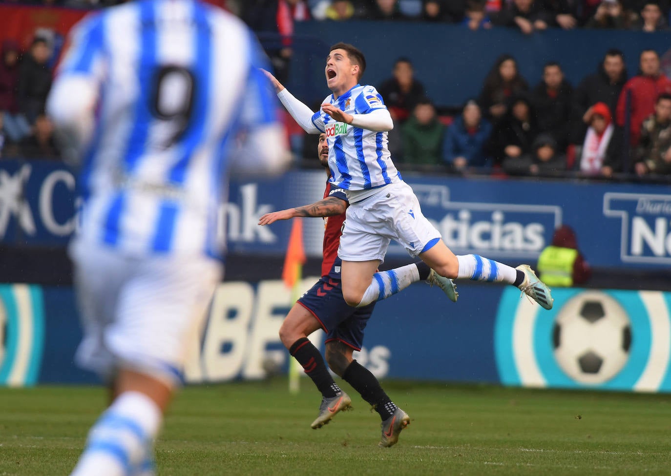 Fotos: Las mejores imágenes del Osasuna - Real Sociedad en El Sadar