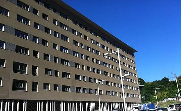Imagen del edificio de VPO de alquiler del Gobierno Vasco en Morlans destinado a realojos