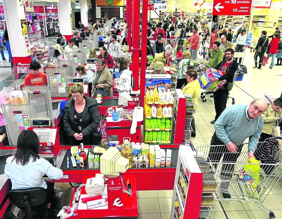 El grupo ha conmemorado su aniversario con la reorganización exigida por la banca como condición para firmar el acuerdo de reestructuración financiera que permitirá a la cooperativa devolver su deuda de 1.538 millones.