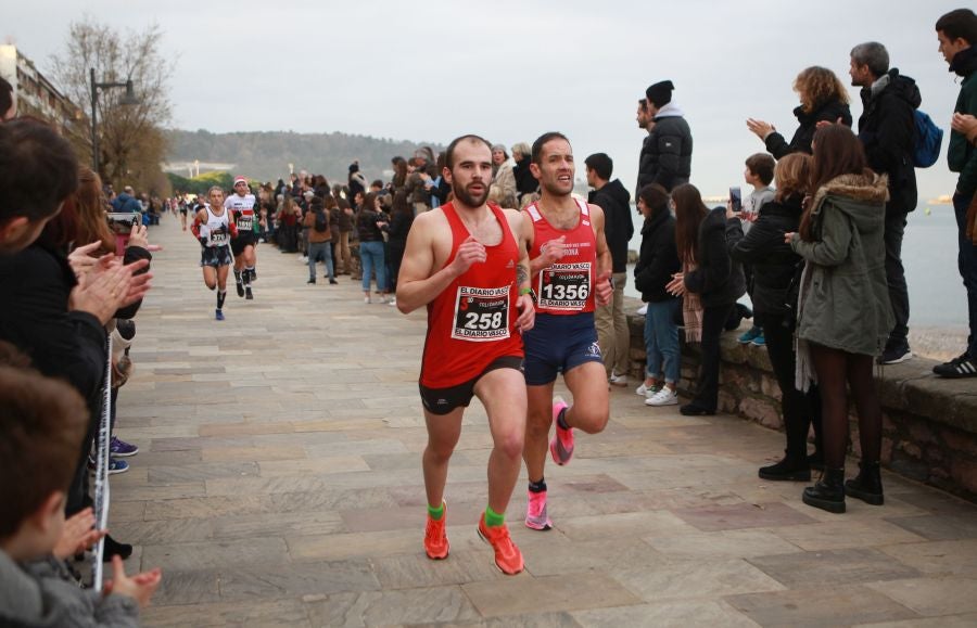 La décima edición de la San Silvestre Solidaria Sport Mundi se ha celebrado en un inmejorable ambiente festivo. Los beneficios obtenidos irán destinados a la ONG DOA, vinculada al sector sanitario que trabaja en Bolivia y Guatemala.