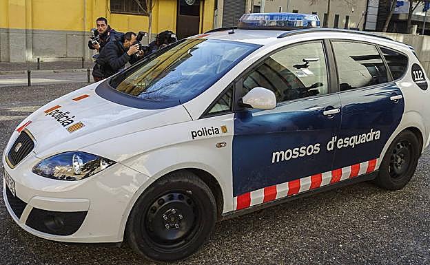 La madre que ahogó a su hija en la bañera en Girona le dio antes 80 pastillas