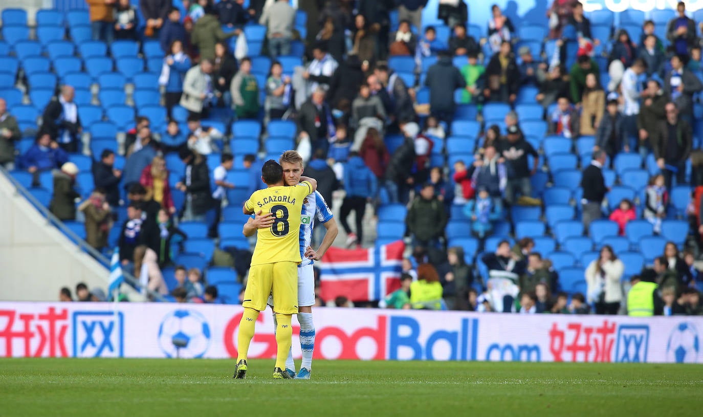 Willian José ha adelantado a la Real en el marcador al descanso, pero el Villarreal ha remontado con los goles de Trigueros de penalti, y Cazorla tras la revisión del VAR
