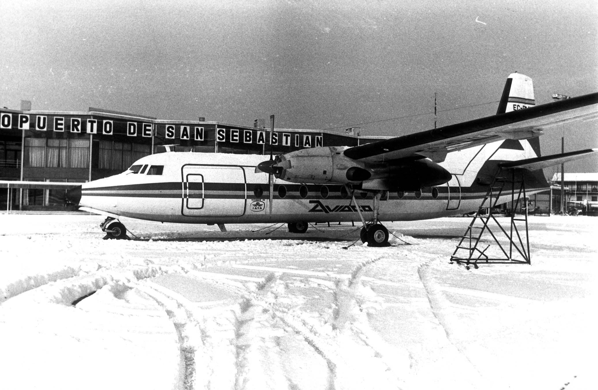 El aeropuerto permaneció cerrado varios días por falta de quitanieves para limpiar la pista