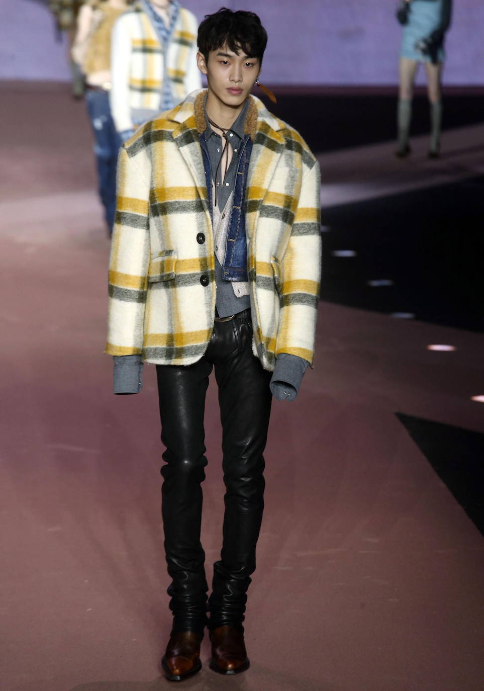 Estos días se celebra la Semana de la Moda de MIlán, con las propuestas más atrevidas de diseñadores de hoy y ayer.