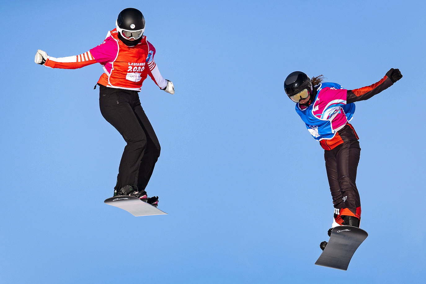 Esta semana se ha disputado el snowboard cross de los Juegos Olímpicos de la Juventud de Invierno de Lausana 2020, que ha ofrecido espectaculares imágenes.