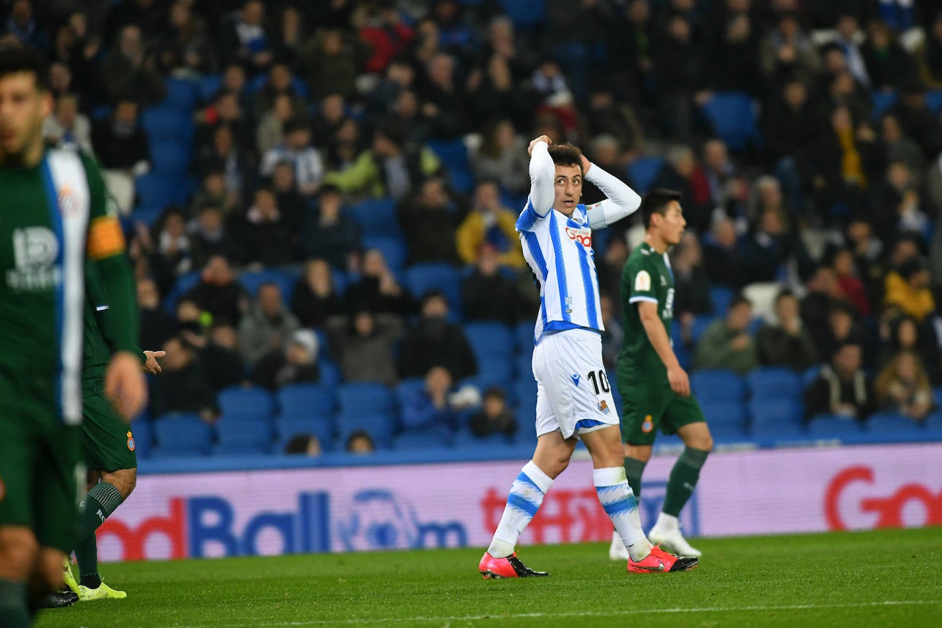 Buen ambiente en la eliminatoria copera que ha enfrentado a los realistas contra el Espanyol