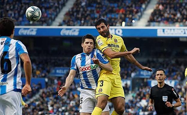 Zubeldia en el partido ante el Villarreal en el Reale Arena.