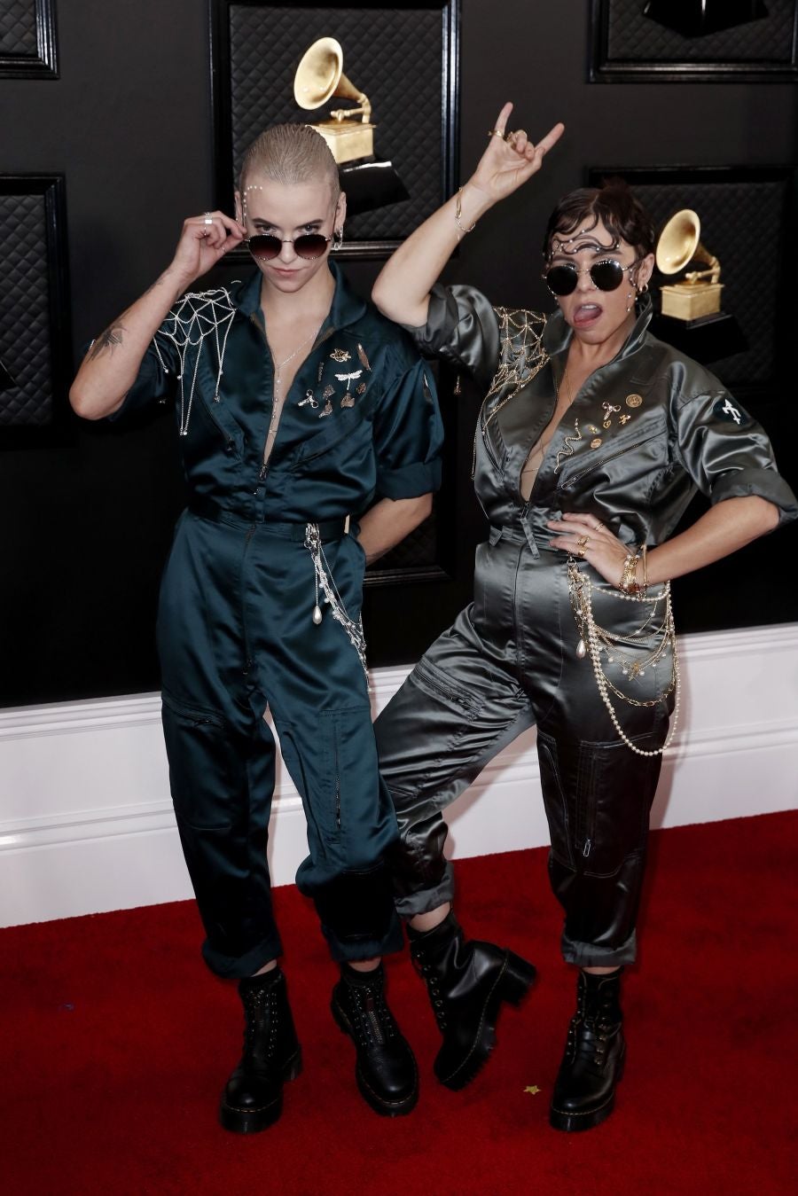 Las estrellas de la música se han dado cita en el Staples Center de Los Ángeles con motivo de la 62 edición de los Premios Grammy. Repasamos una Alfombra Roja que ha estado protagonizada por diseños extravagantes y llenos de originalidad