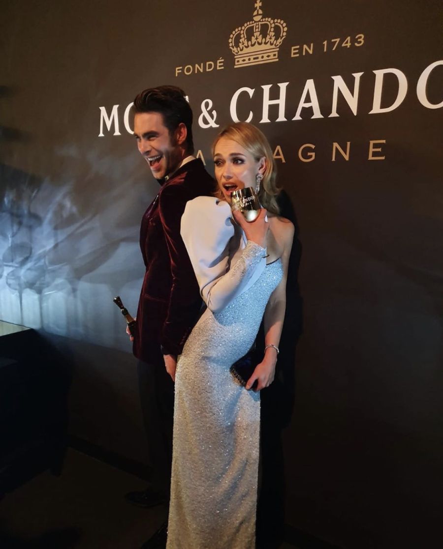 Patricia Conde apostó por la diseñadora vasca Alicia Rueda con un diseño asimétrico de lentejuelas, crepe de seda y manga 'jamón'