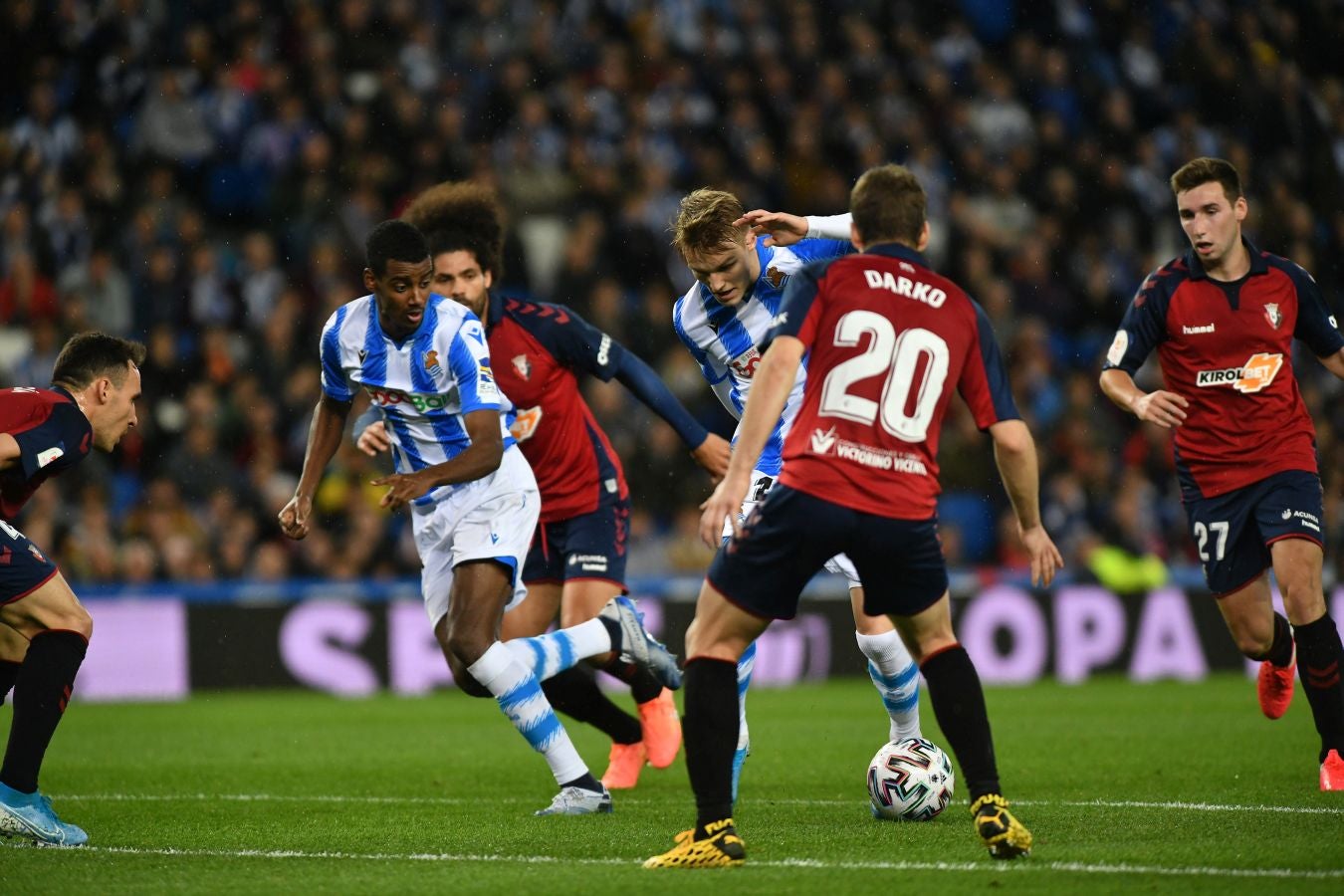 La Real Sociedad sigue soñando con la Copa tras eliminar a Osasuna. Los txuri-urdin estarán en el bombo de cuartos