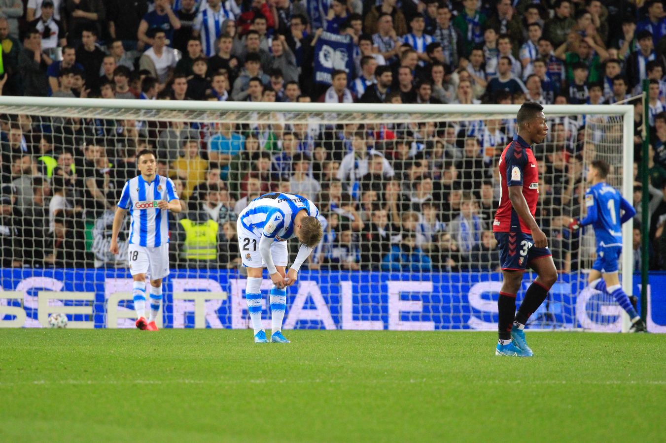 La Real Sociedad sigue soñando con la Copa tras eliminar a Osasuna. Los txuri-urdin estarán en el bombo de cuartos