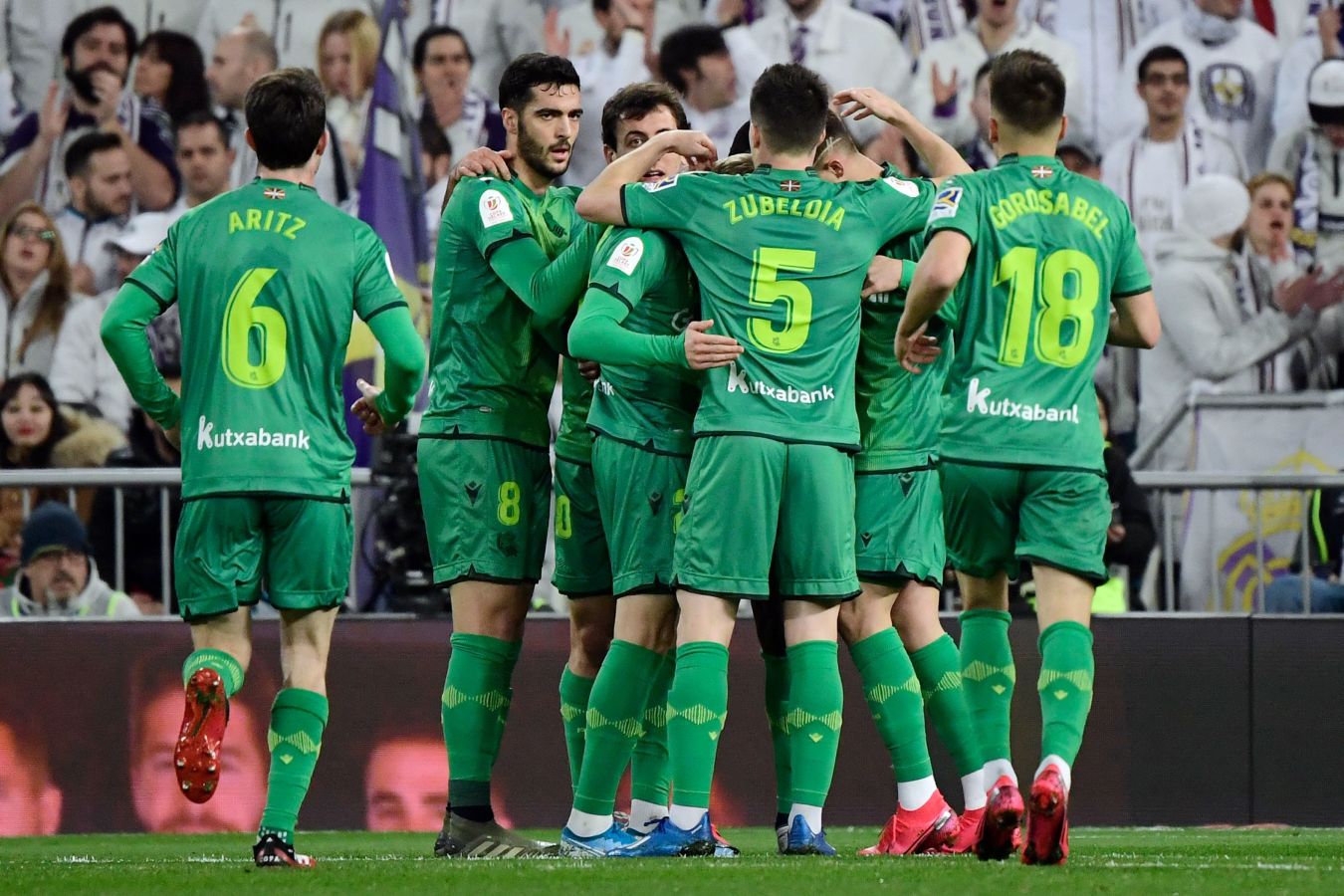 El Real Madrid y la Real Sociedad se enfrentan en los cuartos de final de la Copa del Rey en el Santiago Bernabéu