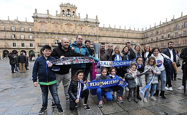 De la Alhambra, a la plaza Mayor, territorio realista