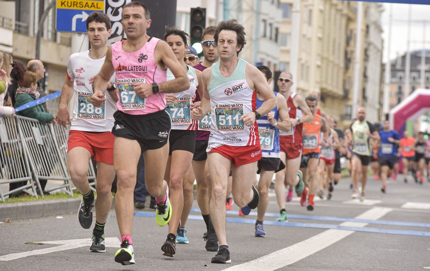 Carlos Mayo y Elena Loyo se han llavado la prueba en una carrera con mucha afición.