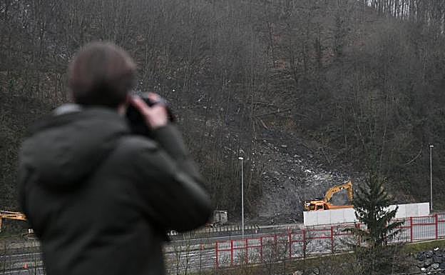 El responsable de la escombrera ocupa 22 cargos en diferentes empresas
