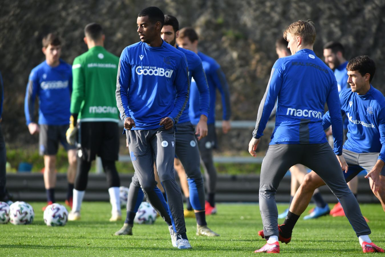 Imanol Alguacil ha dirigido la última sesión de la Real en Zubieta en víspera de recibir al Mirandés en el Reale Arena.