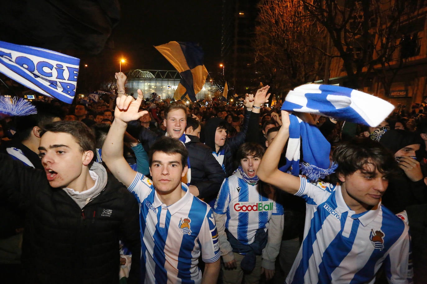 La afición txuri-urdin no ha fallado en las horas previas al partido de semifinales de Copa del Rey frente al Mirandes.