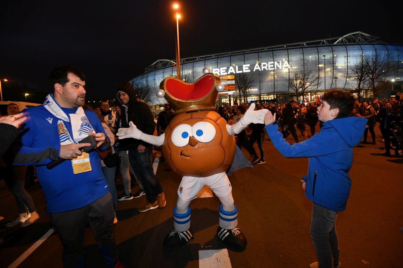 La afición txuri-urdin no ha fallado en las horas previas al partido de semifinales de Copa del Rey frente al Mirandes.