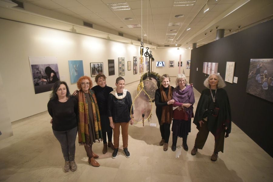 Donostia Kultura presenta la exposición colectiva ¡Brujas!. 