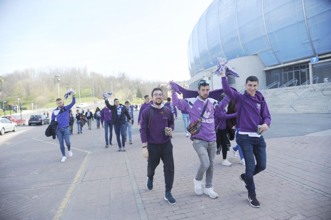 Los habitantes de Becerril de Campos se encuentran en San Sebastián donde disfrutarán de una comida en la Sidrería Salaberria con la afición realista y después estarán en las gradas animando a la Real