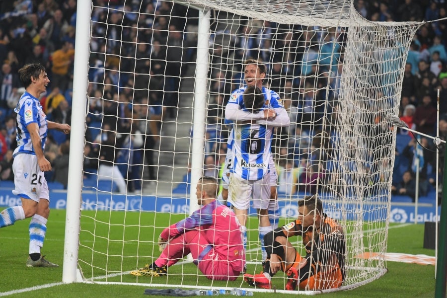 Fotos: Las mejores imágenes de la Real Sociedad contra frente al Valencia