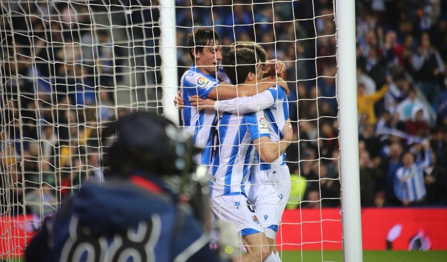 Fotos: Las mejores imágenes de la Real Sociedad contra frente al Valencia