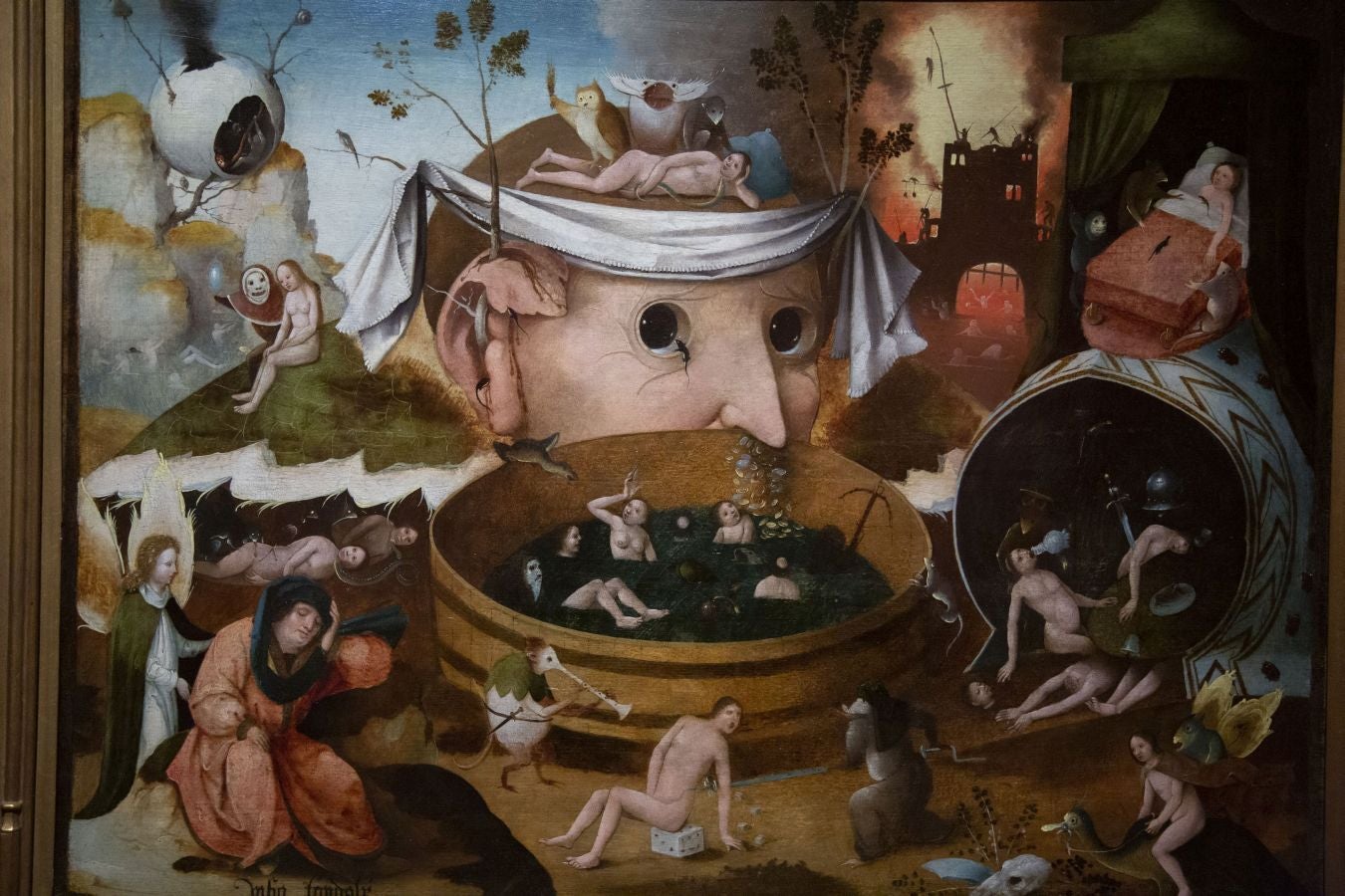 El diablo es el eje de la nueva exposición temporal que se puede ver hasta el 25 de mayo en el Museo San Telmo de San Sebastián y que se articula en torno a una única obra, 'Las tentaciones de San Antonio' de Jan Brueghel, para recrear un «tenso» universo onírico dedicado a la tentación y el pecado.