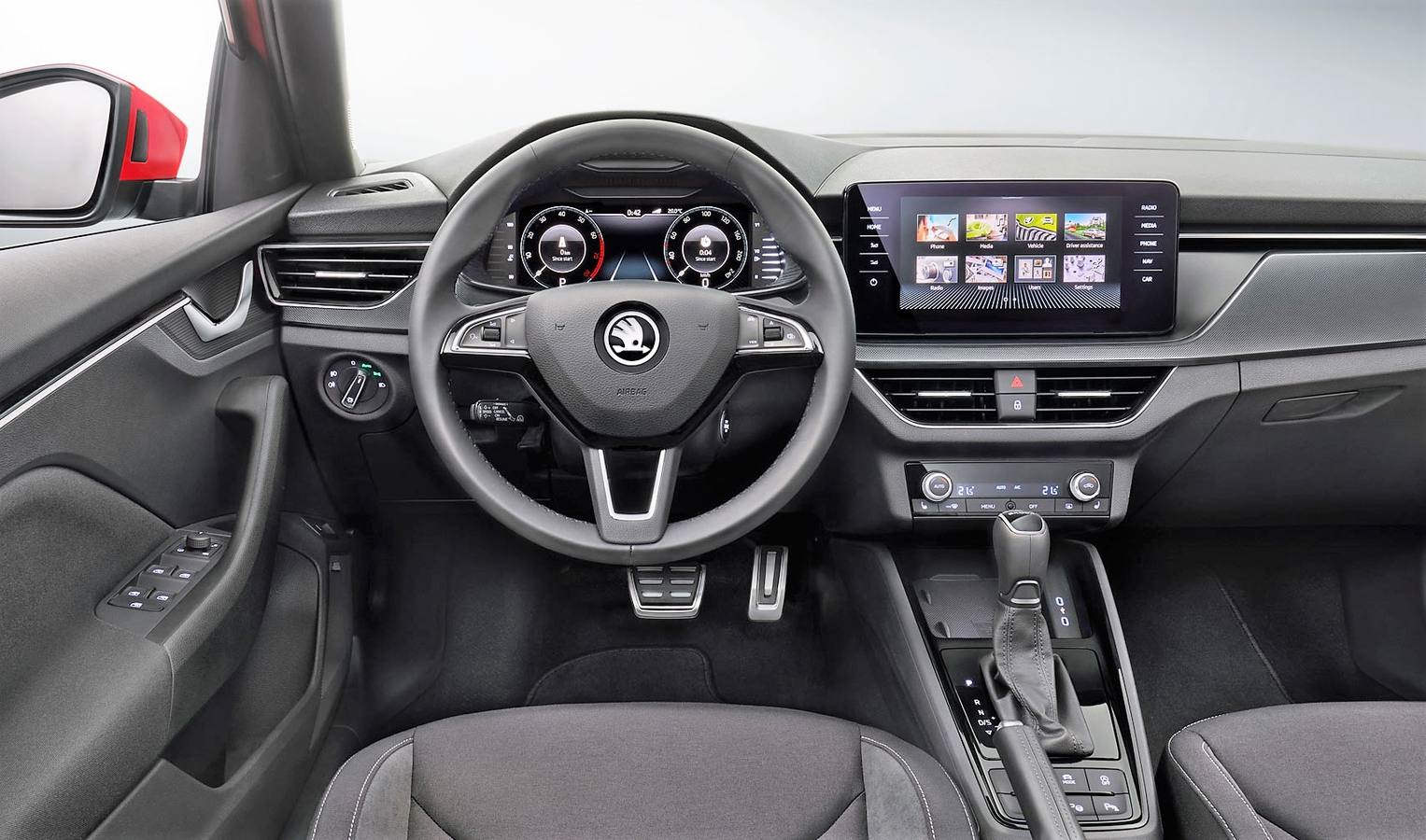 Interior del Kamiq G-TEC.