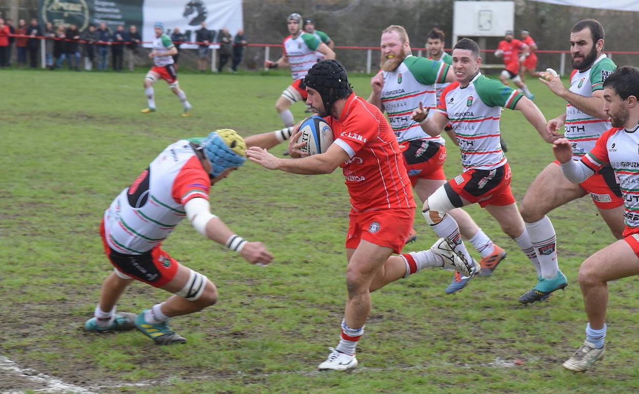 Ampo Ordizia quiere seguir a rueda de la cabeza mañana (12.30) ante el Barcelona