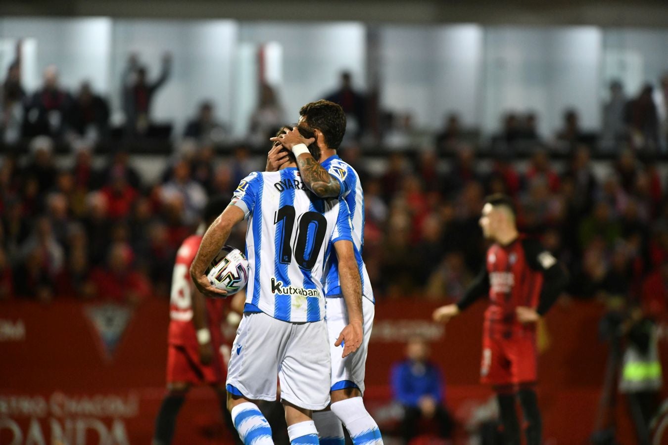 Ambientazo en Anduva para la vuelta de la semifinal de Copa entre Real Sociedad y Mirandés