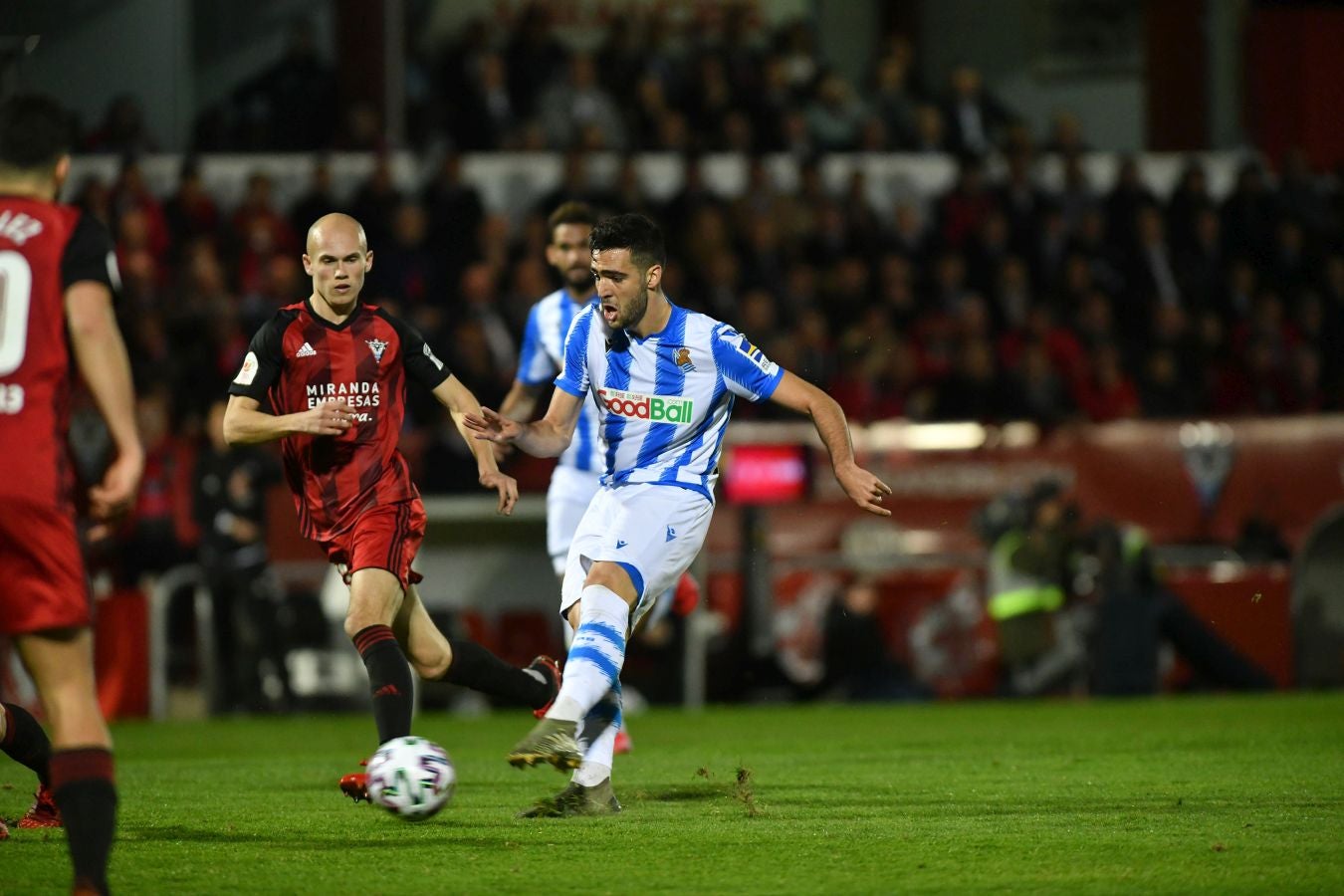 Ambientazo en Anduva para la vuelta de la semifinal de Copa entre Real Sociedad y Mirandés