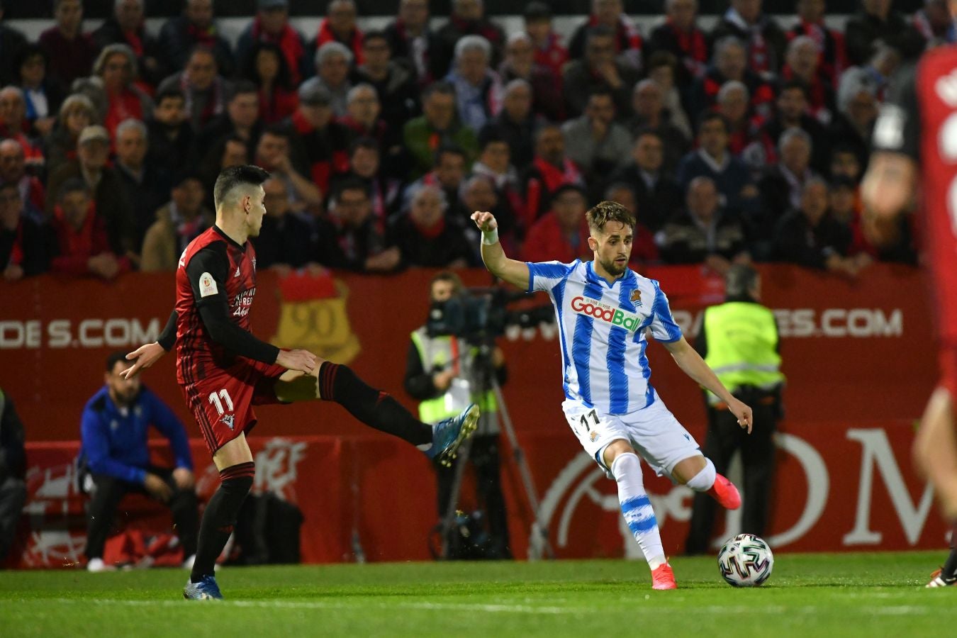 Ambientazo en Anduva para la vuelta de la semifinal de Copa entre Real Sociedad y Mirandés