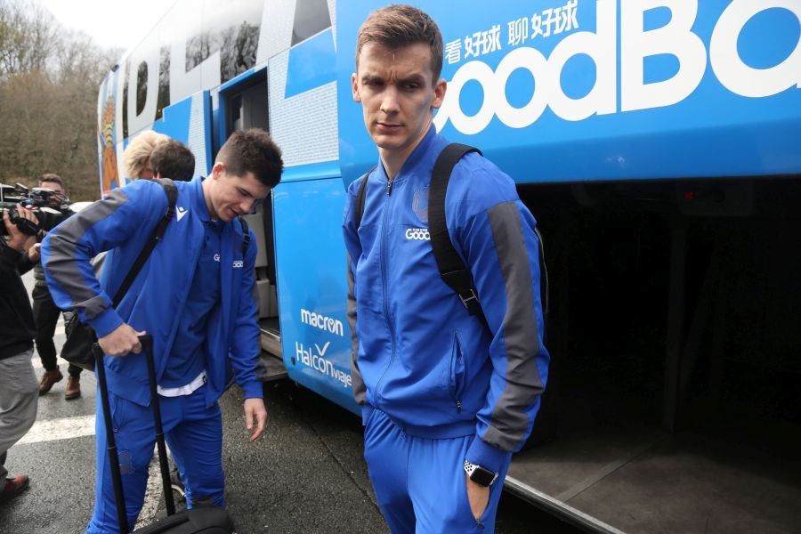 La expedición txuri urdin parte hacia Miranda. 