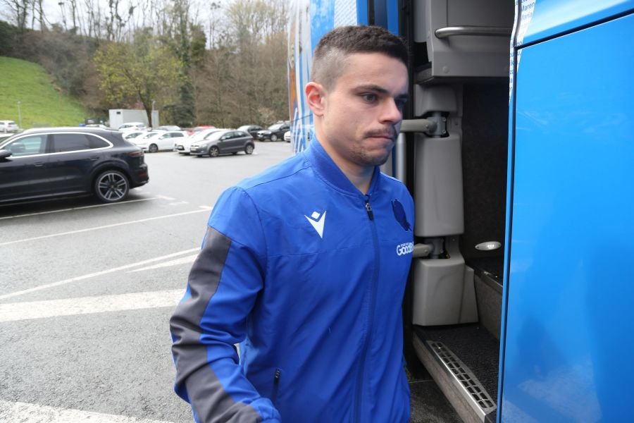 La expedición txuri urdin parte hacia Miranda. 