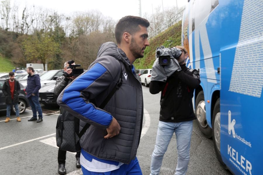 La expedición txuri urdin parte hacia Miranda. 