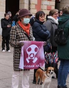 Imagen secundaria 2 - Vuelven a exigir en la calle responsabilidades por el derrumbe de Zaldibar