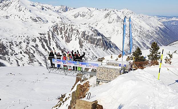 Panticosa proyecta construir una pasarela panorámica a 2.200 metros de altura