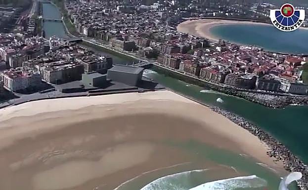 Una vista de San Sebastián desde el aire. 