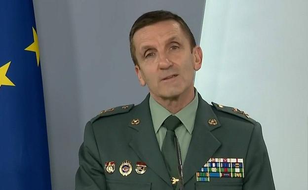 El jefe del Estado Mayor de la Guardia Civil, general José Manuel Santiago