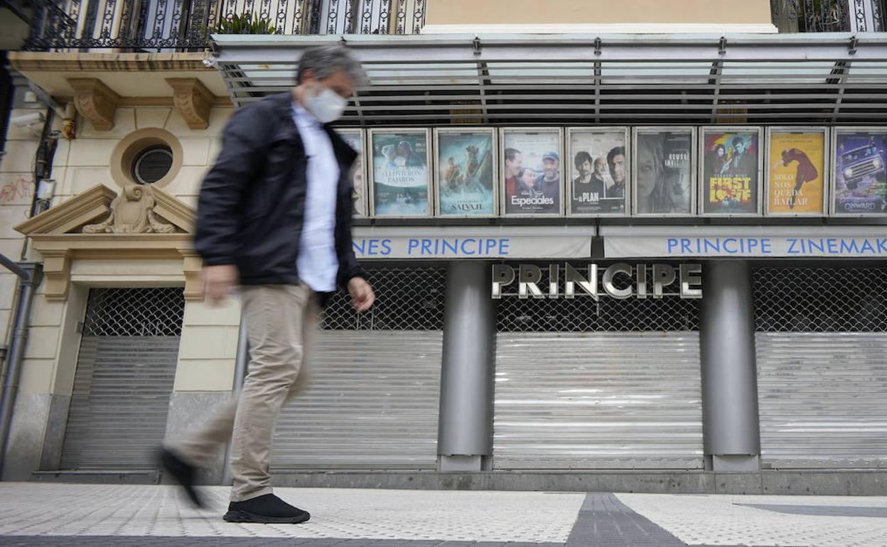 Los cines Príncipe de San Sebastián, cerrados por la pandemia