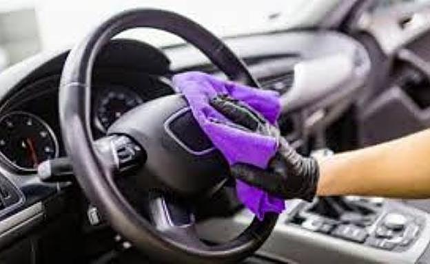 Los coches serán exhaustivamente desinfectados entre prueba y prueba de los clientes.