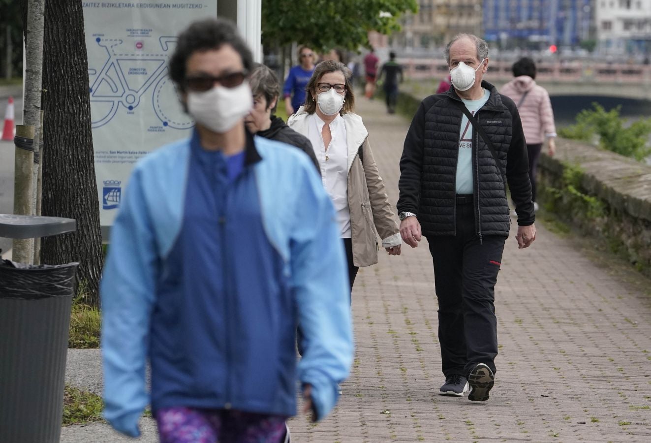 Fotos: Playa, deporte y paseos en San Sebastián