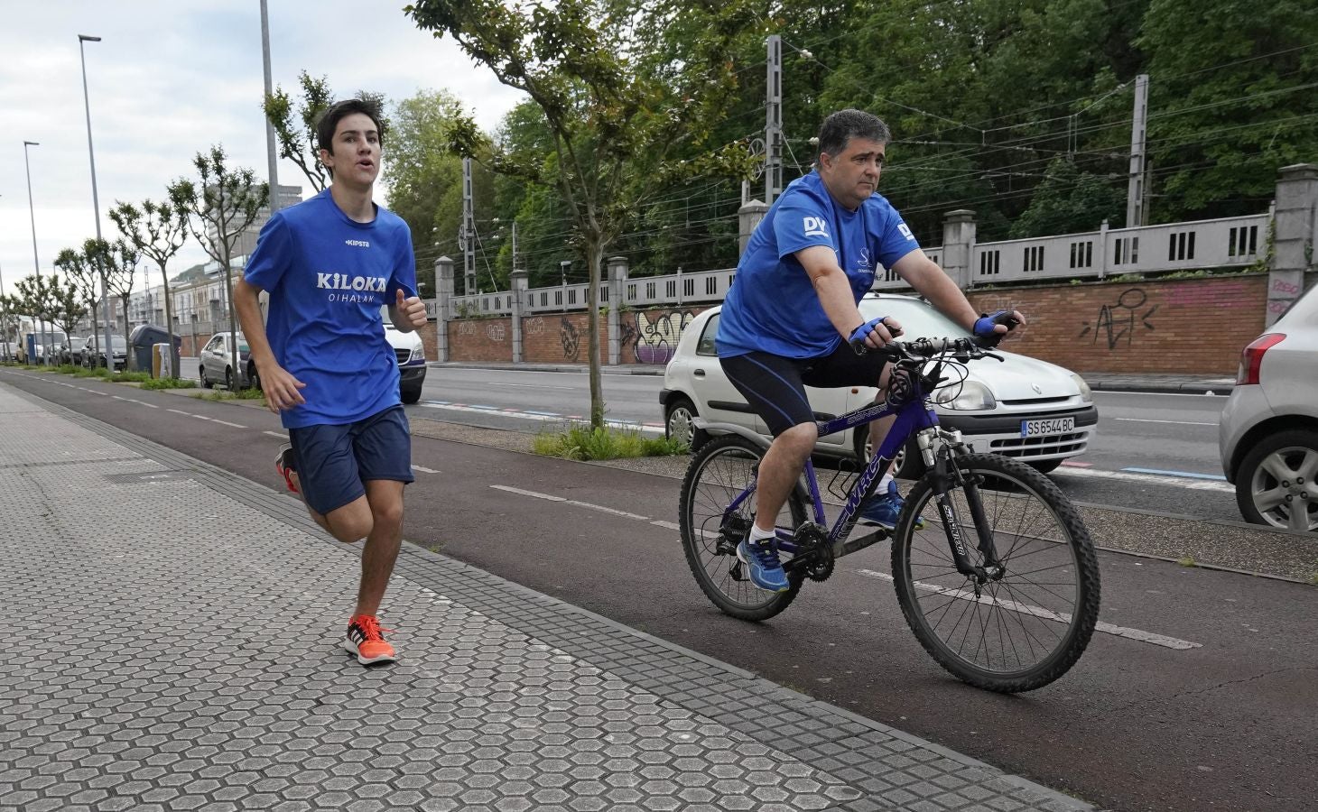 Fotos: Playa, deporte y paseos en San Sebastián