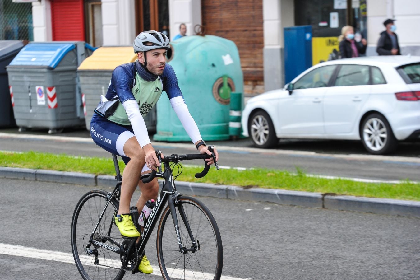 Fotos: Playa, deporte y paseos en San Sebastián