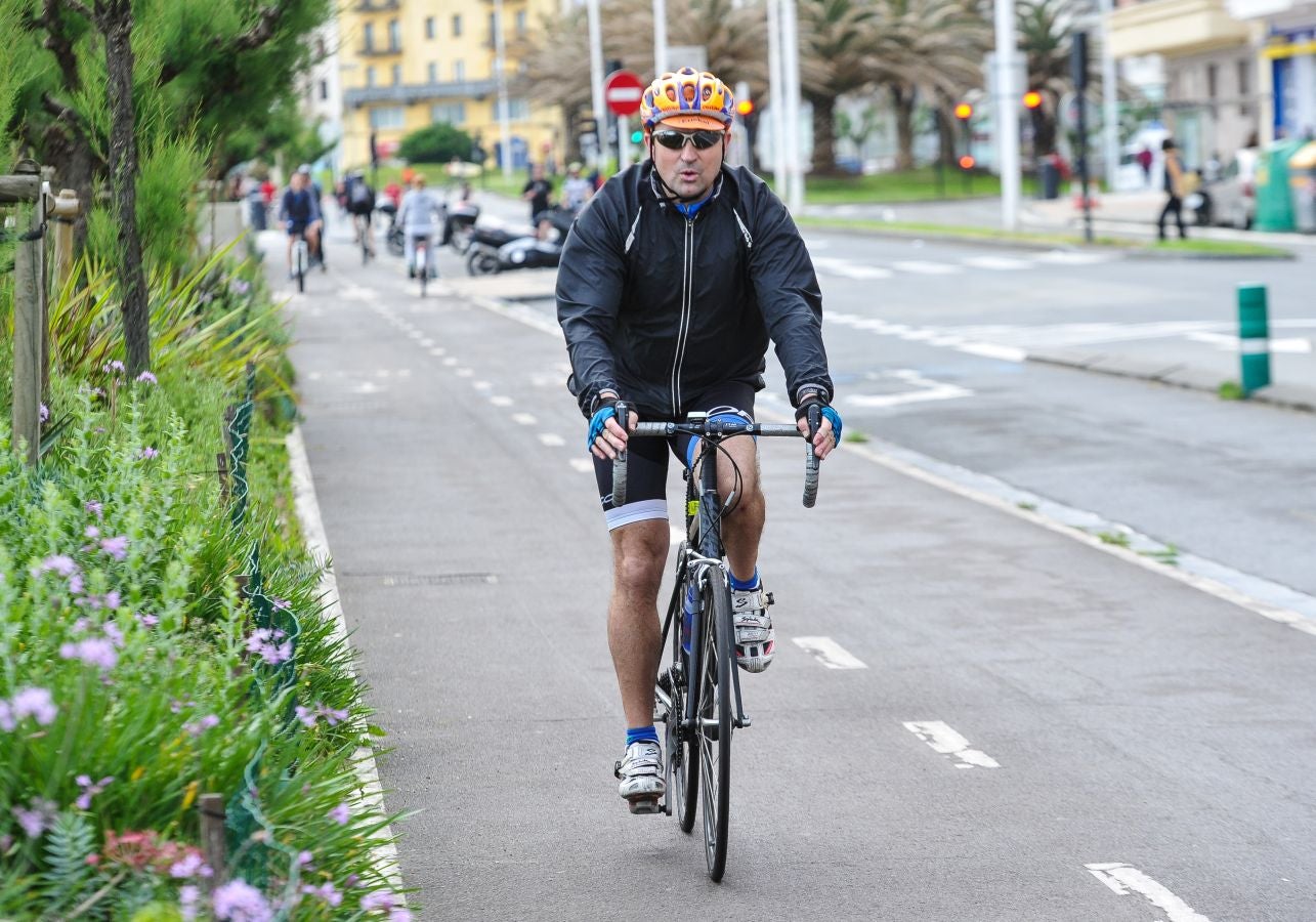 Fotos: Momentos de sol y playa en Donostia