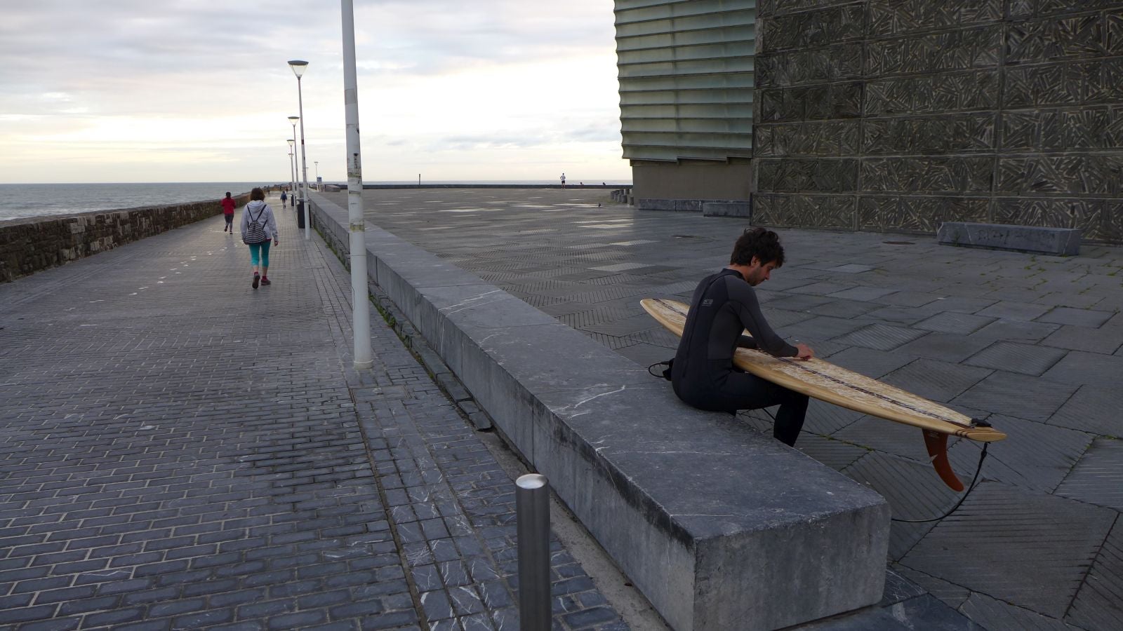 Fotos: Primeros paseos, carreras y olas tras el encierro