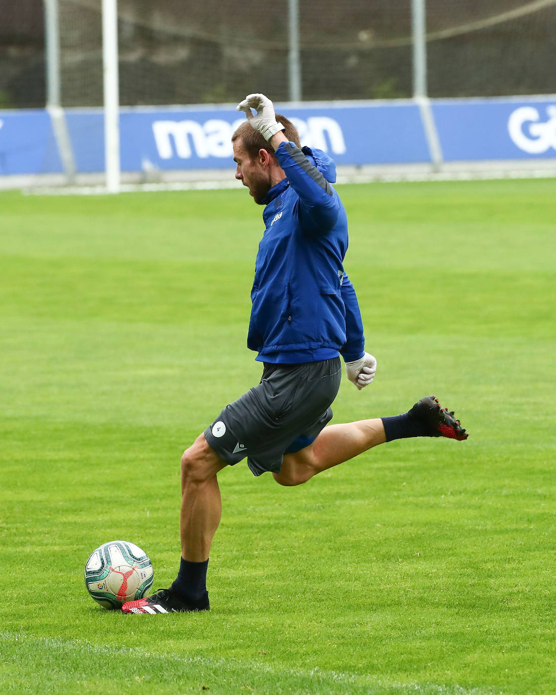 Fotos: Tercera sesión en Zubieta tras el parón por el coronavirus